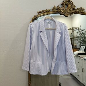 Croft & Barrow Blue and White Striped Blazer